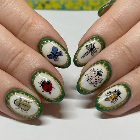 Bugs Nail Art, Stamp Nails Ideas, Wes Anderson Nails, Biology Nails, Beetle Nail Art, Insect Nail Art, Garfield Nails, Moth Nails, Bug Nail Art