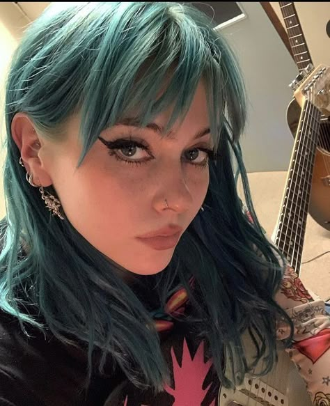 Pale Skin Blue Eyes, Hair Color For Pale Skin, Best Hair Color, Short Grunge Hair, Turquoise Hair, Dyed Hair Inspiration, Short Hairstyles For Thick Hair, Alternative Hair, Dye My Hair