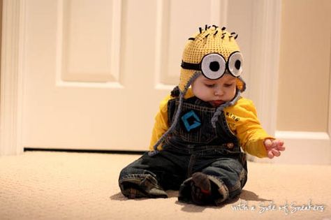 Minion costume for baby. Super cute idea with Halloween coming up! Baby Minion Costume, Minions Fancy Dress, Hilarious Costumes, Wayne And Garth, Halloween Costume Ideas For Kids, Costumes For Babies, Costume Ideas For Kids, Minion Costume, Minion Baby