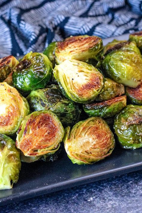 Baked Brussel Sprouts Oven, Brussel Sprouts Oven, Roasted Brussel Sprouts Oven, Baked Brussel Sprouts, Vegetable Side Dishes Recipes, Roasted Brussel, Roasted Brussels Sprouts, Side Dishes Recipes, Brussels Sprouts Recipe