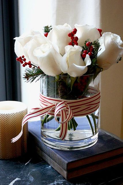 White roses and berries | Flickr - Photo Sharing! Holiday Floral Arrangements, Christmas Flower Arrangements, Christmas Floral Arrangements, Holiday Images, Christmas Centerpieces Diy, Holiday Floral, Aesthetic Red, Christmas Arrangements, Christmas Flowers