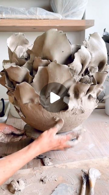 Fantastic Pottery ® | Pottery & Ceramics on Instagram: "Great work coming from @illyriapottery 🥰 #pottery #vase #artprocess #artoftheday" Advanced Pottery Projects, Modern Pottery Designs, Clay Vases Pottery, Ceramic Ideas Projects, Hand Build Pottery, Ceramic Vase Ideas, Pottery Sculpture Ideas, Ceramic Art Ideas, Pottery Vases Handmade