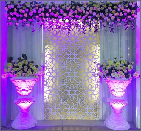 Indian Wedding Decorations Receptions, Reception Stage Decor, Simple Stage Decorations, Wedding Stage Backdrop, Wedding Hall Decorations, Wedding Entrance Decor, Diy Wedding Backdrop, Wedding Stage Design, Ganpati Decoration Design