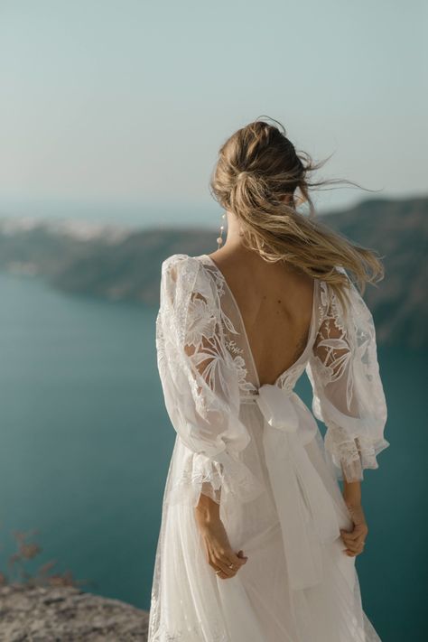 An Otherworldly Wedding in Santorini - Style Guide The Lane Otherworldly Wedding, Italian Wedding Dress, Vintage Italian Wedding, Flora Bridal, Bride Attire, Wedding Gowns With Sleeves, Santorini Wedding, Wedding Vibes, Dress Inspo