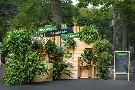 Rooted In NYC - Experiential Activation in New York, NY | The Vendry Fuze Tea, Green Backyard, Corporate Events Decoration, Experiential Marketing, Children's Garden, Tradeshow Booth, Tropical Theme, Community Gardening, Green Garden