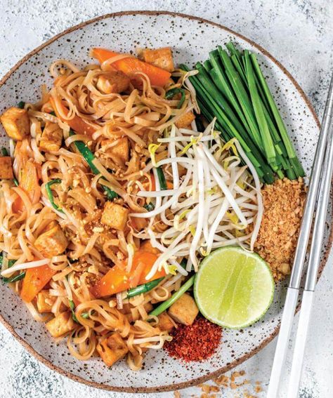 Pad thai | Nourish: plant-based living Pad Thai Rice Noodles, Thai Rice Noodles, Vegan Pad Thai, Spaghetti Bolognaise, Art Of Cooking, Pad Thai Recipe, Vegan Pasta, Batch Cooking, Cooking Art