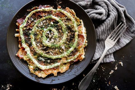 Keto Okonomiyaki | Ruled Me Okonomiyaki Recipe, Pollo Teriyaki, Carb Cycling Diet, Japanese Diet, Tangy Bbq Sauce, Savory Pancakes, Keto Foods, Fusilli, Hiroshima