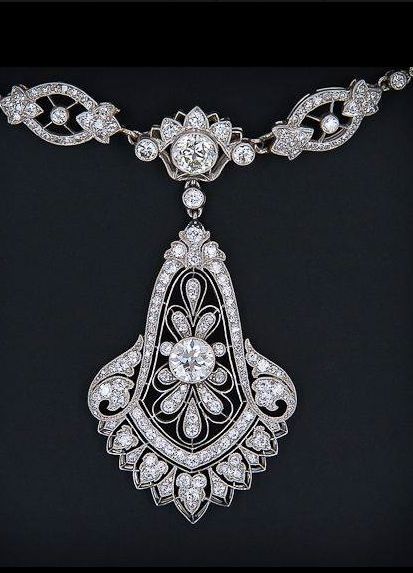 <3 , from Iryna Victorian Jewelry Indian, Diamond Parure, Antique Diamond Necklace, Cartier Jewellery, Jewelry Vault, Platinum Necklace, Cartier Diamond, Bijoux Art Deco, Ornate Jewelry