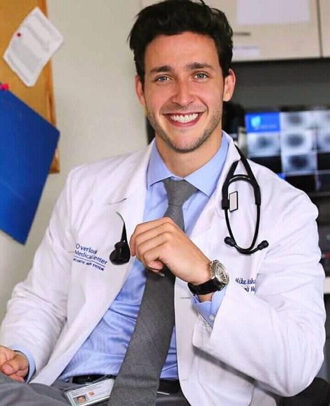 Dr Mike Varshavski, Jonaxx Boys, Mike Varshavski, Dr Mike, Doctor Outfit, Male Doctor, Good Doctor, The Perfect Guy, White Coat