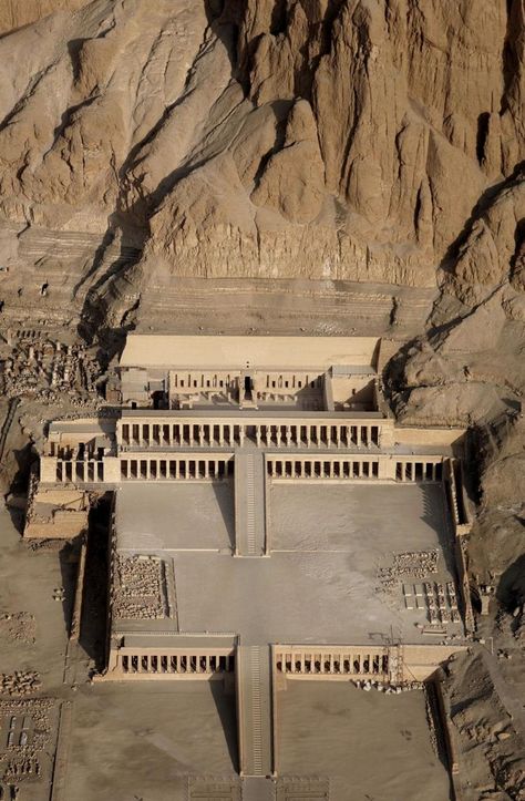 Ancient Egypt Architecture, Temple Of Hatshepsut, Cairo City, Egyptian Architecture, Egyptian Temple, Ancient Egypt History, Ancient Tomb, Ancient Kingdom, Egyptian Pyramids