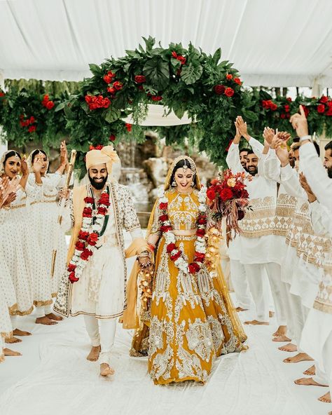 couple portrait after jaimala Mustard Lehenga, Sikh Bride, Lehenga Bridal, Indian Bridal Lehenga, Breathtaking Wedding, Vancouver Wedding, Desi Wedding, Micro Wedding, Groom Outfit