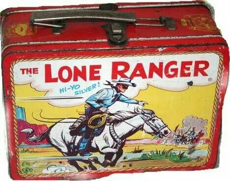 . Retro Lunch Boxes, Lunch Box Thermos, Tin Lunch Boxes, Vintage Lunch Boxes, Vintage Lunch, Vintage Thermos, The Lone Ranger, School Lunch Box, Metal Lunch Box