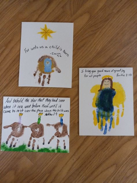 Painting With Acrylic Paint, Jesus In A Manger, Christmas Handprint Crafts, Luke 2 10, The Christmas Story, Art Display Kids, Nativity Christmas, Handprint Crafts, Christmas School