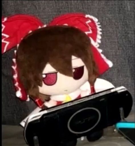 Reimu Touhou Pfp, Reimu Hakurei Icon, Touhou Plushies, Touhou Plush, Touhou Reimu, Touhou Pfp, Reimu Hakurei, Anime Plushies, Touhou Anime