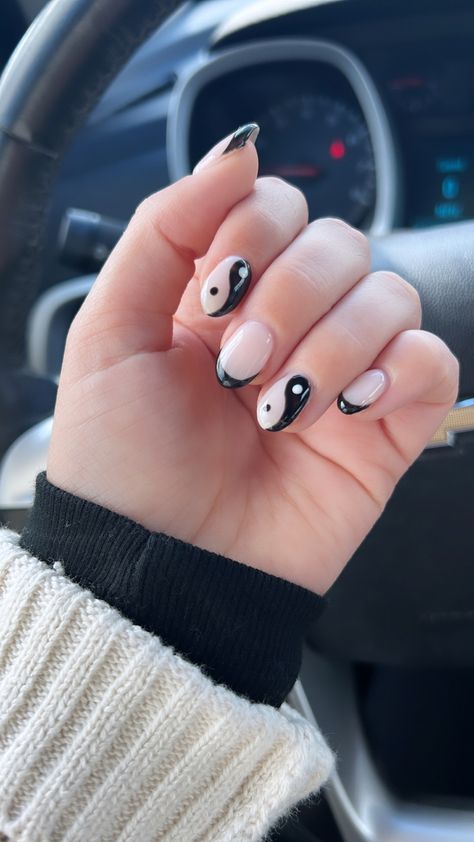 Yin Yang Nails, Nail Stickers Decals, Ying Yang, Nail Decals, French Manicure, Black Nails, Yin Yang, Nail Inspo, Almond