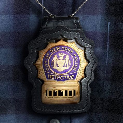 Detective Badge, Brooklyn 99, Police Badge, Brooklyn Nine Nine, New City, Michael Kors Watch, Detective, Brooklyn, Michael Kors