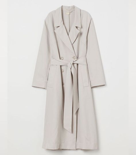 Jennifer Aniston's Capsule Wardrobe Has Worked for Decades | Who What Wear UK Cream Trench Coat, Maxi Coat, Black Gown, Other Outfits, Signature Look, Outerwear Coats, Who What Wear, Sweater Weather, Online Womens Clothing