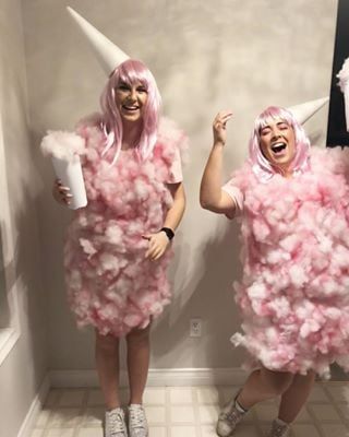 Best Duo Halloween Costumes, Costumes For Two, Best Friend Costumes, Halloween Costumes Women Creative, Teacher Costume, Friend Costumes, New Halloween Costumes, Candy Costumes, Best Friend Halloween Costumes