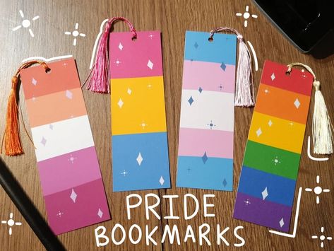 Color Mixing Chart Acrylic, Handmade Bookmarks Diy, Heart Bookmark, Color Mixing Chart, Creative Bookmarks, Diy Bookmarks, Photo Scrapbook, Complimentary Colors, Bookmarks Handmade