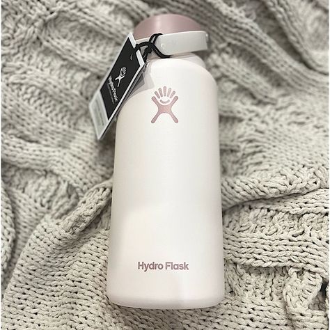 Juneberry Hydro Flask Aesthetic Hydro Flask Stickers, Hydroflask Juneberry, Custom Hydro Flask Ideas, Limited Edition Hydro Flask, Juneberry Hydro Flask, Aesthetic Hydro Flask, Hydro Flask Aesthetic, Water Bottels, Custom Hydro Flask