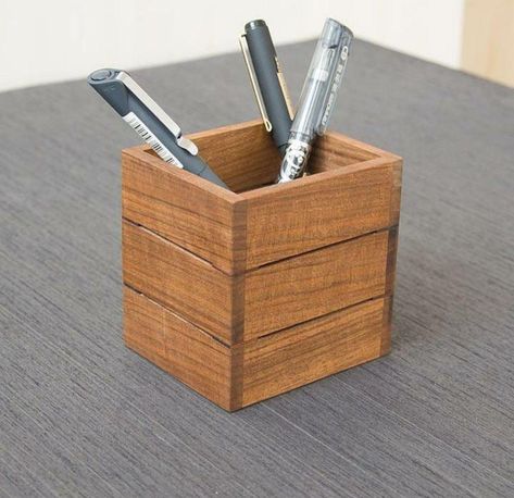 GET YOUR FREE WOODWORKING EBOOK + 16000 woodworking plans step by step instructions Suitable for beginners and professionals #wooden #penholder #woodworking #learnwoodworking #woodworks #Diy # woods #woodenpenholder Wooden Pencil Holder Ideas, Wooden Pen Holder Diy, Pencil Holder Diy, Pen Holder Wood, Wood Pen Holder, Wood Pencil Holder, Diy Pencil Holder, Wooden Pen Holder, Wooden Pencil