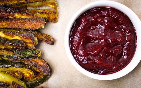 Beet Ketchup Recipe, Beetroot Ketchup, Beet Ketchup, Homemade Ketchup, Root Vegetable, Red Beets, Zucchini Fries, Sauce Pot, An Apron