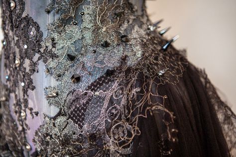 Princess Corset, Karolina Laskowska, Corset Details, Goth Princess, Gothic Princess, Queen Aesthetic, Steel Boned Corsets, Victorian Goth, Corsets And Bustiers