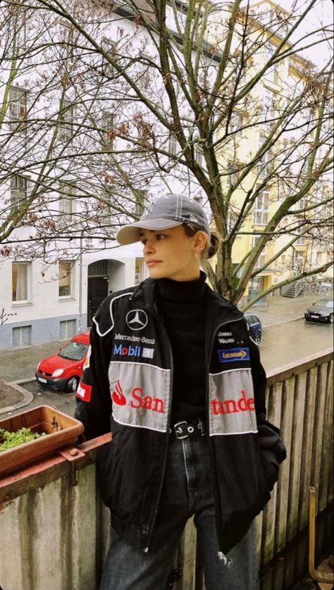 Mercedes Jacket Outfit, Mercedes Jacket, F1 Fits, Racing Jacket Outfit, Mercedes Girl, Woman Streetwear, Race Outfit, Mercedes F1, Winter Fashion Outfits Casual