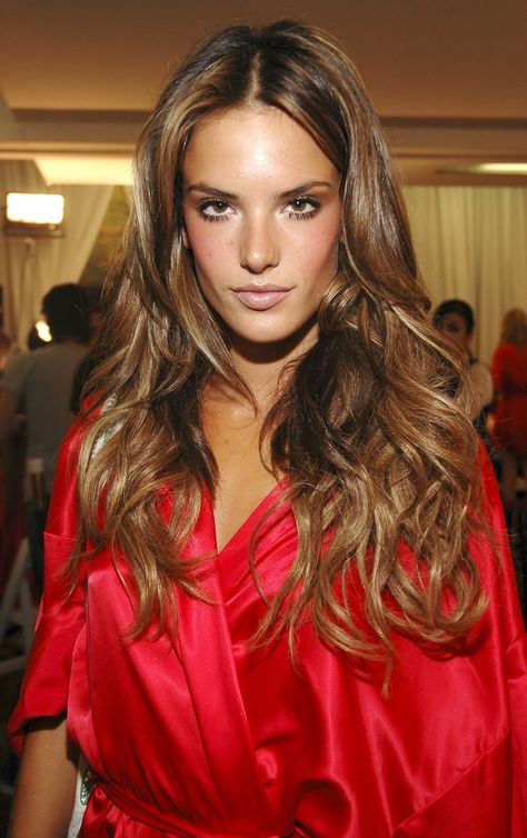 @Cara K Ferrier, I love ANY Alessandra Ambrosio look- I know you've done the Adriana Lima/Vs Angel-in-general tutorials, but Aly is so rosy and fair here. Tutorial!! Hair For Olive Skin Tone Brown Eyes, Same Skin And Hair Color, Hair Colour For Hazel Eyes Olive Skin, Hair For Brown Eyes And Olive Skin, Hair Ideas For Olive Skin Tone, Hair For Hazel Eyes And Olive Skin, Dcc Hair, Hair Matching Skin Tone, Long Brown Hair Styles