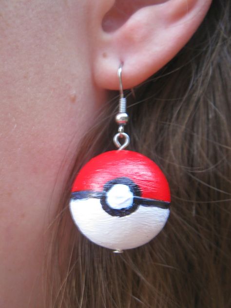 diy   pokeball earring tutorial Diy Pokeball, Pretty Pokemon, Random Objects, Bad Puns, Earring Tutorial, Halloween Diy, Puns, Glue, Piercings