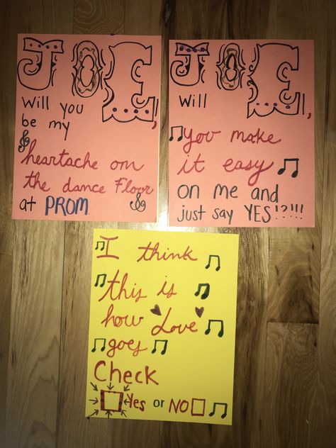 Country Boy/Country songs promposal to boyfriend! Country Song Promposal Ideas, Promposal Ideas Country, Country Song Promposal, Country Music Promposal, Song Promposal, Homecoming Proposal Ideas Country, Country Song Hoco Proposal, Proposal Ideas Country, Country Promposal