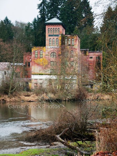 First Olympia Brewery...Olympia Washington. Lol I always wondered what that building was! Tumwater Washington, Lacey Washington, Rainier Beer, Washington State History, Architecture Artwork, Acropolis Of Athens, Dancing House, Architecture Wall Art, Olympia Washington