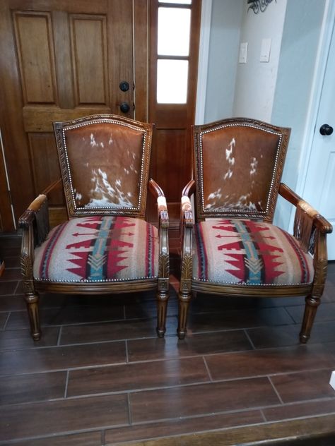 Western Chair Makeover, Cowhide Chairs, Western Chair, Southwest Furniture, Cowhide Chair, Adobe Home, Chair Redo, Sitting Chair, Chair Ideas