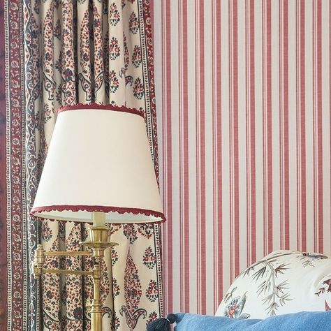 Mark D. Sikes Interiors on Instagram: "A charming guest bedroom corner that features a vibrant blend of stripes, paisleys, and @lamaisonpierrefrey chintz. This mix of patterns creates a welcoming spot, perfect for relaxation.

#markdsikesinteriors #markdsikes #mdsinteriors #celebratebeauty #marksdesk #MDSSummer🏠" Mark D Sikes Interiors, Paisley Bedroom, Mark D Sikes, Bedroom Corner, Guest Bedroom, Instagram A, Relaxation, Paisley, Stripes