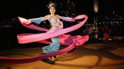 Ribbon Dance Poses, Chinese Ribbon Dance, Lion Costumes, Ribbon Dancing, Minion Outfit, Ribbon Dance, Belly Dancing Classes, Dancer Photography, Chinese Dance