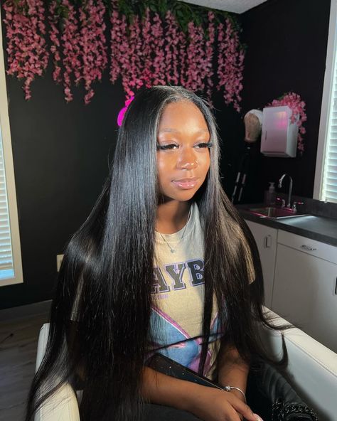 All Posts • Instagram 21st Birthday Hairstyles, Straight Sew In, Hair Inches, October Books, Frontal Wig Hairstyles, Birthday Hairstyles, Loose Waves Hair, Quick Weave Hairstyles, Dyed Hair Inspiration