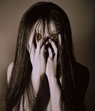 One of my favorite pics of her. The Grudge Pfp, Ju On The Grudge, The Grudge 2, Japanese Horror Movies, Future Pfp, Lady Deathstrike, Horror Photos, Ju On, The Grudge