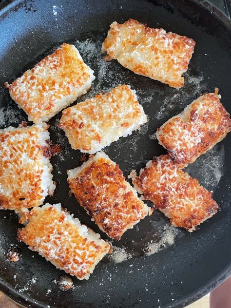 Crispy Rice Is a Fun Way To Turn Leftover Rice Into a Whole New Dish | Kitchn Leftover Rice Side Dish Recipes, Unique Rice Recipes, Crispy Rice Recipe, Sushi Rice Recipe, Rice Crispies Recipe, Chinese Side Dishes, Fun Appetizers, Leftover Rice Recipes, Sushi Rice Recipes