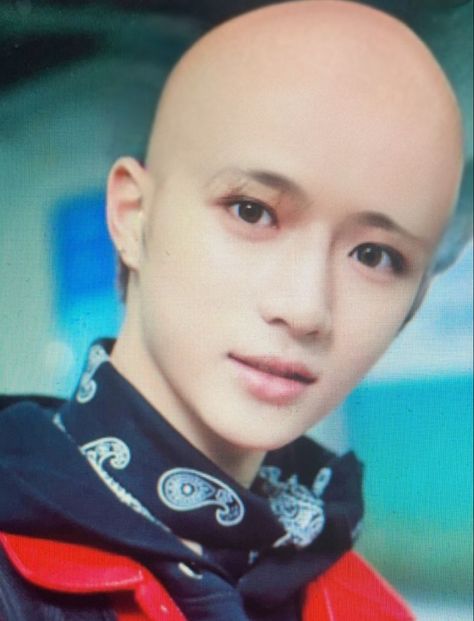 Bald Beomgyu, Bald Idols, Bald People, Freddie Benson, Txt Memes, Going Bald, Kpop Meme, Pop Memes, Meme Faces