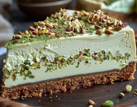 Stanley Tucci Pistachio Cheesecake, Pistachio Cream Cheesecake, How To Make Pistachio Cream, Pistachio Cream Cake, Pistachio Cheesecake Recipe, Pistachio Cake Recipe, Pistachio Paste, Pistachio Cheesecake, Pistachio Dessert