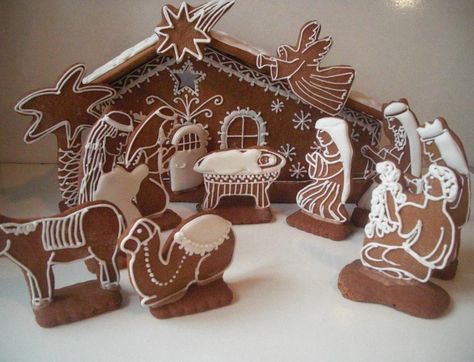 Great Christmas nativity scene | Cookie Connection Gingerbread House Designs, Cookie Connection, Fiesta Tropical, Winter Cookie, Alternative Christmas Tree, Christmas Gingerbread House, Christmas Nativity Scene, Gingerbread Christmas, Christmas Crafts Decorations