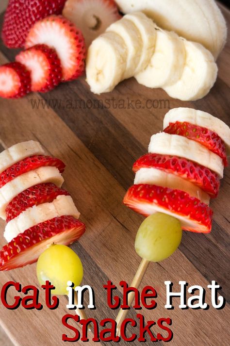 Cat In The Hat Snacks, Easy Kids Treats, Preschool Cooking, Preschool Snacks, Kids Treat, Toddler Snacks, Snacks Für Party, Cat In The Hat, On A Stick