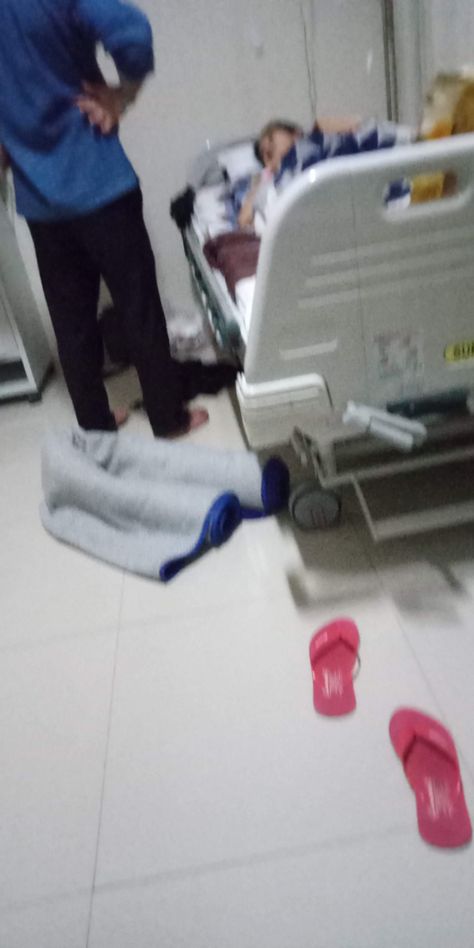 Fake Hospitalized Pictures Philippines, Hospital Prank Pictures, Hospital Prank Pictures For Friends, Pap Rs, Hospital Prank, Hospital Admit Pics, Boys Attitude Pics Hd, Hospital Emergency Room, Hospital Admit