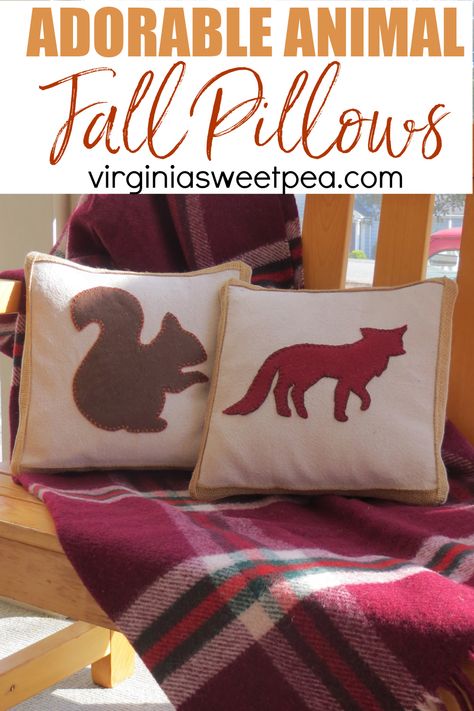 Animal Pillows Diy, Fall Pillow Sewing Pattern, Fall Pillows Diy, Fox Pillow Pattern, Squirrel Pillow, Fox Pillow, Fall Pillows, Diy Pillows, Animal Pillows