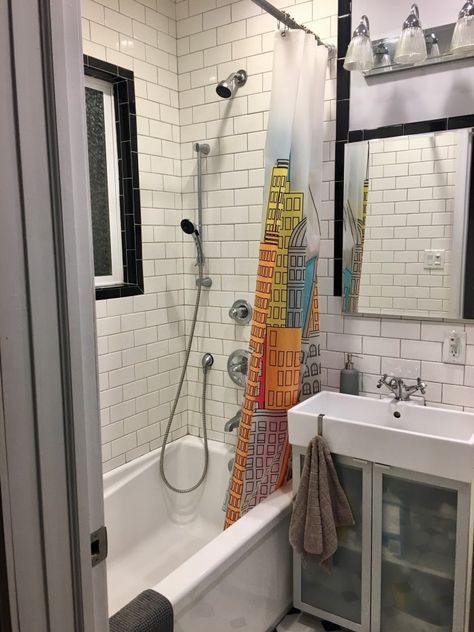 Nyc Apartment Bathroom, Small Rental Bathroom, Small Nyc Apartment, Nyc Apartment Aesthetic, Rental Bathroom Makeover, City Bathrooms, Apartment Bathroom Ideas, Window In Shower, Bathroom Plans