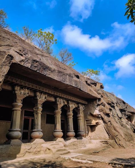 Pandavleni caves are located on hill at the outskirts of Nashik city. These caves are built on the Trirasmi hill about 3004 feet above the sea. These caves are the group of old Buddhist caves. Their northern frontage saves them from the sun and the south-west rains hence much of the carved work and many long and most valuable inscriptions have passed fresh amd unharmed through 1500-2000 years. Credit - @picturesque_yash Nashik City Photography, Ajantha Painting, Nashik City, Hindu Temple Architecture, Resort Ideas, Desi Quotes, House Design Pictures, Temple Architecture, Anthony Bourdain