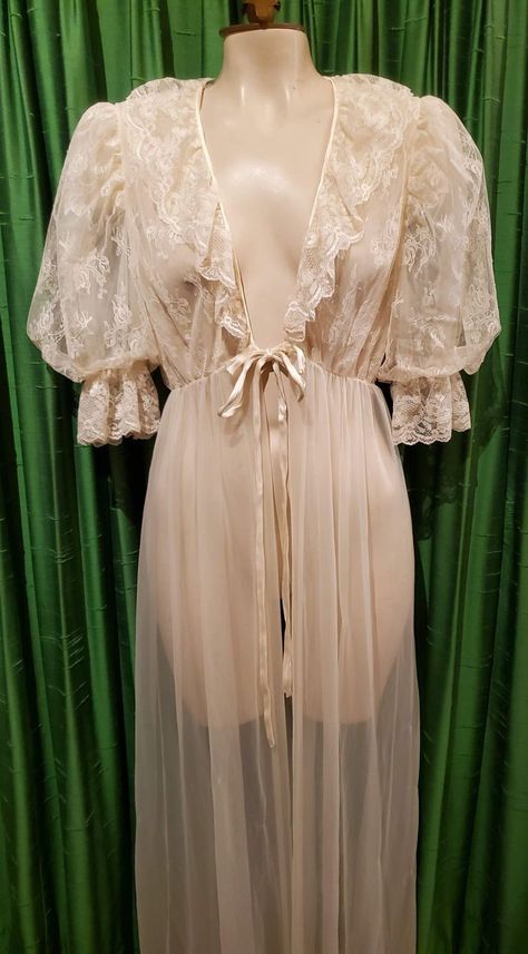 Lingerie Styles, Night Gown Dress, Funky Dresses, Pretty Lingerie, Hippie Outfits, Vintage Lingerie, Night Dress, Puff Sleeves, Night Gown