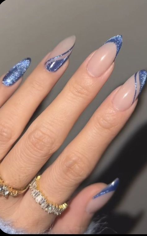 Nails Blue With Design, Denim And Diamond Nails Ideas, Nails That Match Blue Dress, Nails For A Navy Dress, Navy Nails Chrome, Dark Blue Chrome Nails Designs, Gold And Blue Nails Design, Dark Blue Silver Nails, Sparkly Blue French Tip Nails