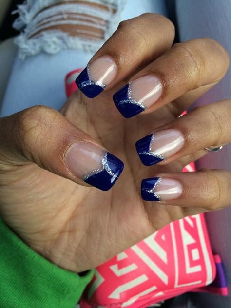 New Year's Engagement Party! Navy, Blue, Silver, White and Black. Navy blue and silver tips Navy And Silver Nails, Nails Navy Blue, Nails Navy, Nail Long, Blue And Silver Nails, Prom Nails Red, Prom Nails Silver, Navy Nails, Navy Blue Nails