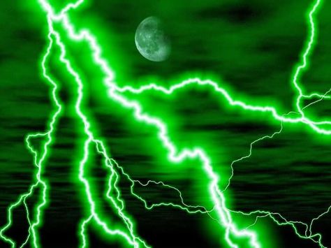 Green lightning Green Thunder Aesthetic, Pictures Of Lightning, Green Lightning, Lightning Powers, Be Weird, Rain Storm, Lightning Storm, Stormy Weather, Sailor Jupiter